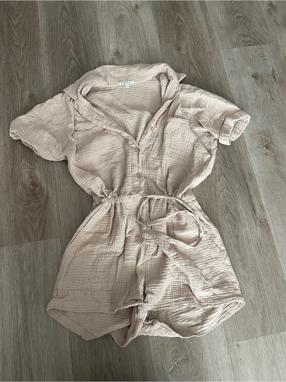 Short Sleeve Romper in Light Beige